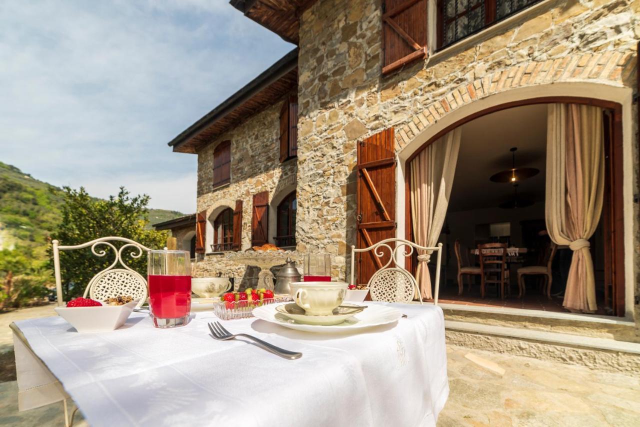 Agriturismo Dalla Mimmi Dolceacqua Bagian luar foto