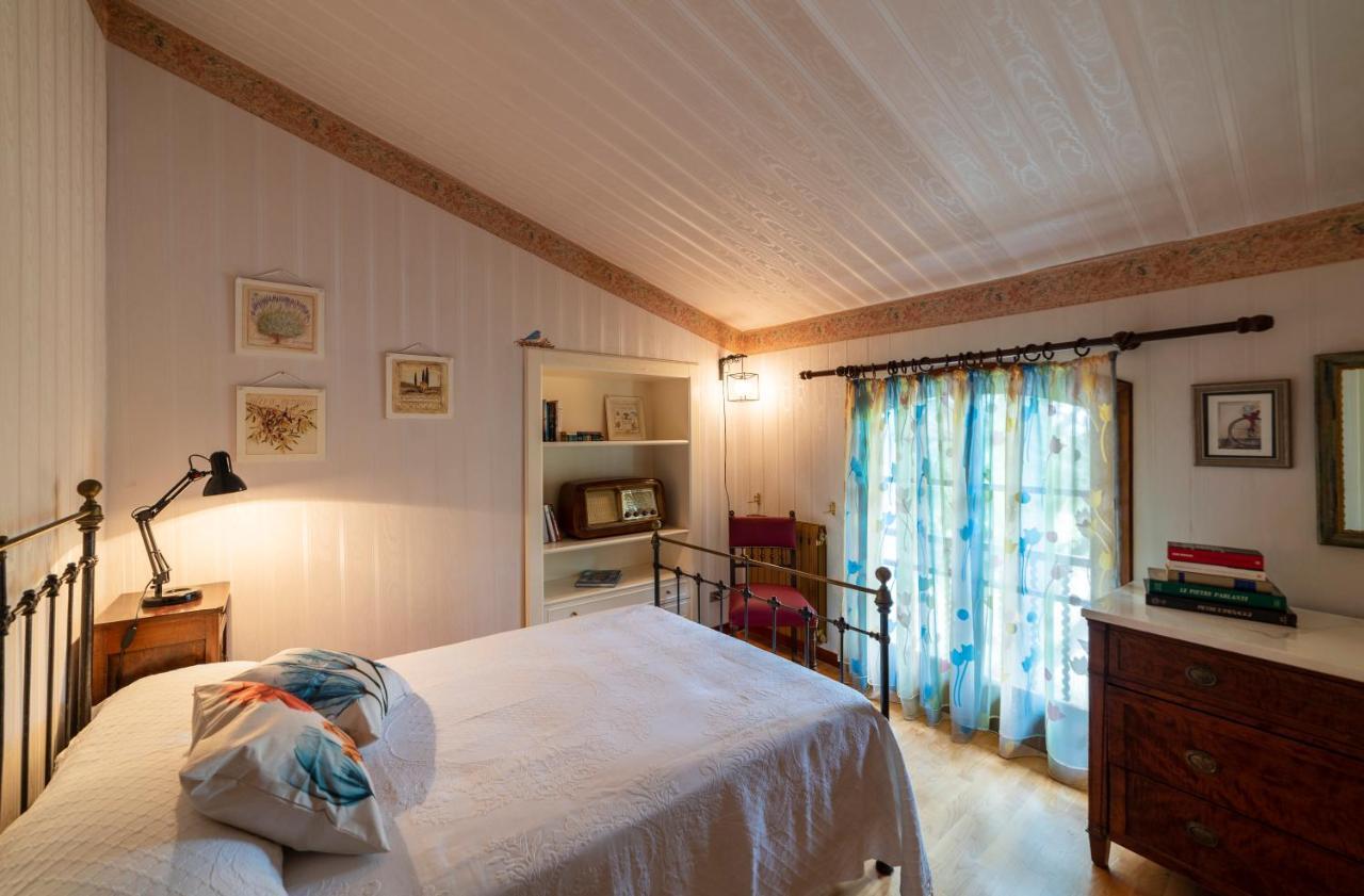Agriturismo Dalla Mimmi Dolceacqua Bagian luar foto